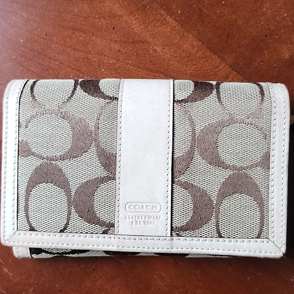 Coach Beige and Brown Canvas Wallet - Picture 2 of 9